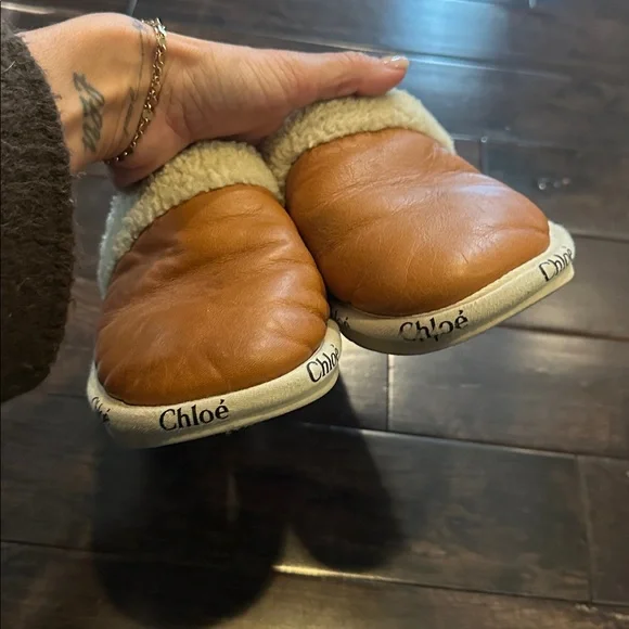 Chloe Sherpa + leather slipper + slides indoor / outdoor size 36
